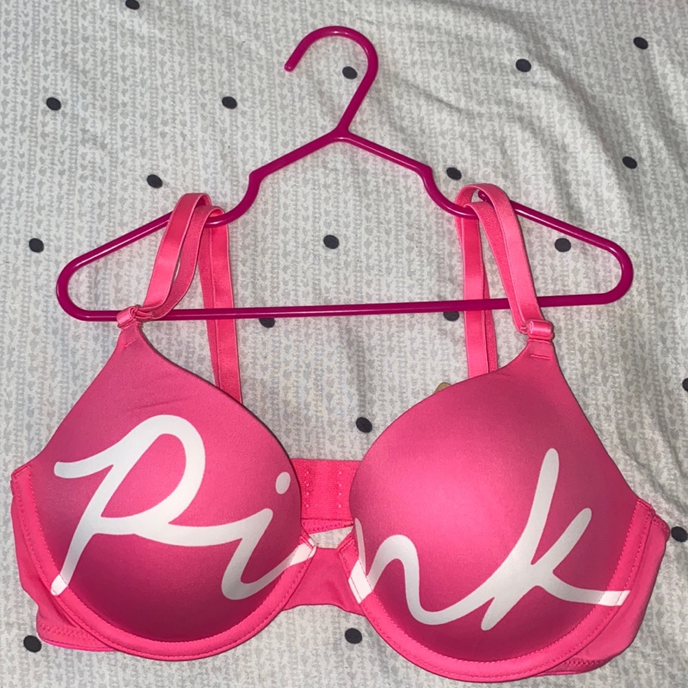 VS PINK WEAR EVERYWHERE T-SHIRT LIGHTLY LINED BRA 34 B